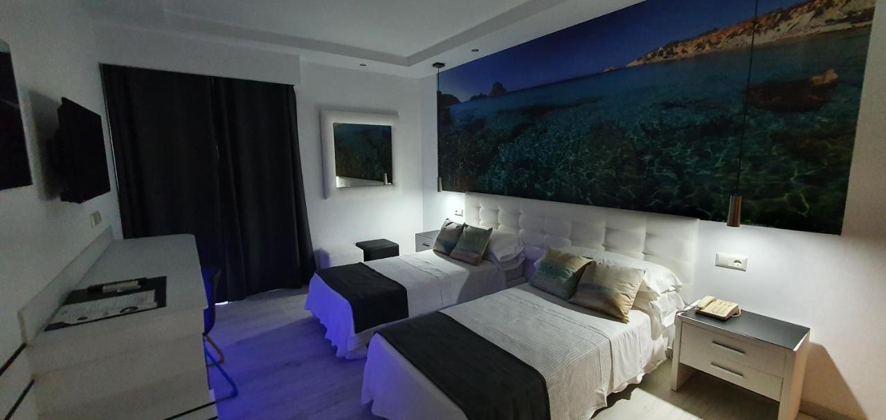 Hotel Vedra Сан-Антонио-Абад Экстерьер фото