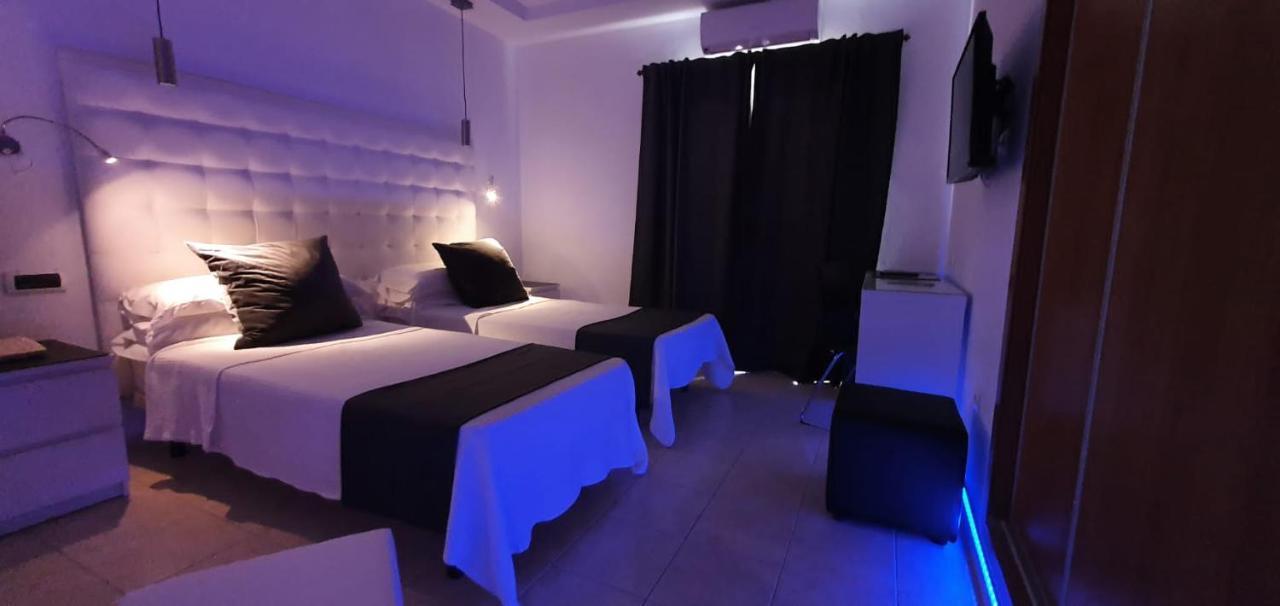 Hotel Vedra Сан-Антонио-Абад Экстерьер фото