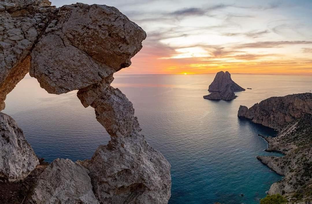 Hotel Vedra Сан-Антонио-Абад Экстерьер фото
