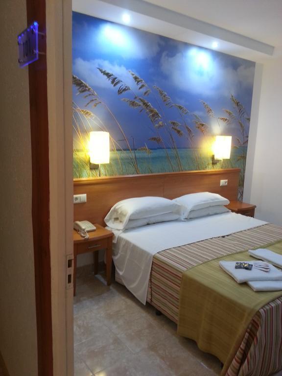 Hotel Vedra Сан-Антонио-Абад Экстерьер фото